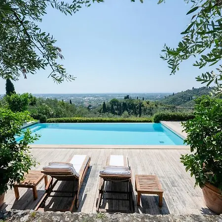 Eden Dei Marmi With Private Infinity Pool Santa Lucia (Lucca)