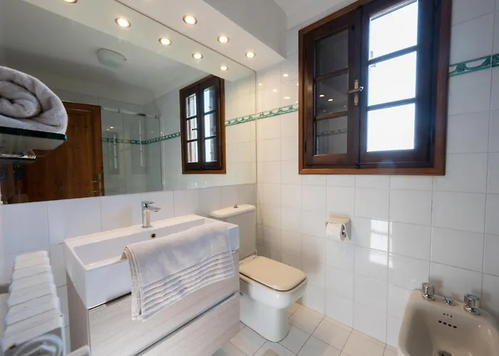 Villa Eden Dei Marmi With Private Infinity Pool