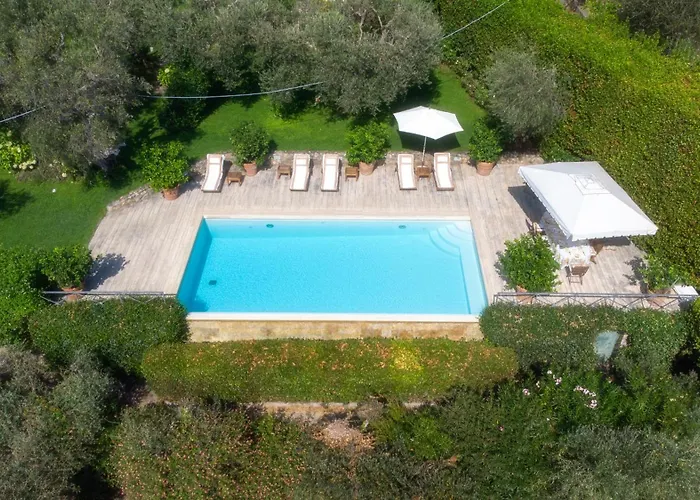Eden Dei Marmi With Private Infinity Pool Villa